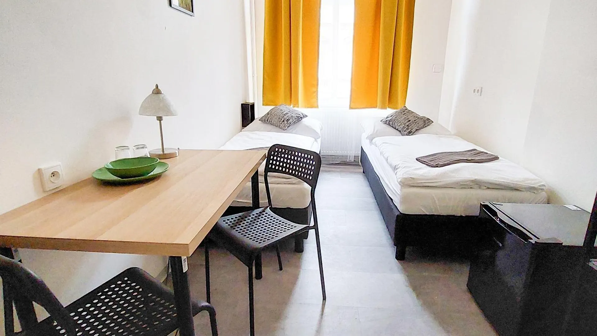 Cute Room D2 Prague 7